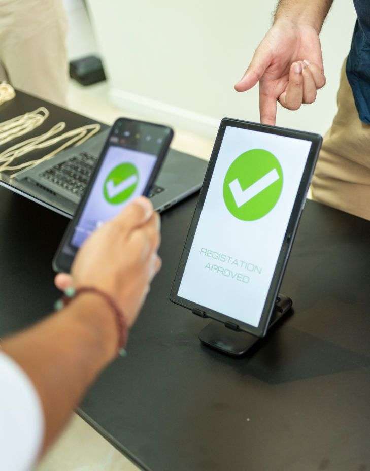 Free Registration 729x928px