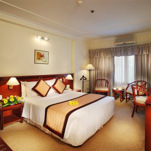 first hotel king room