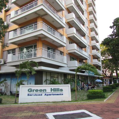 Green hills 1