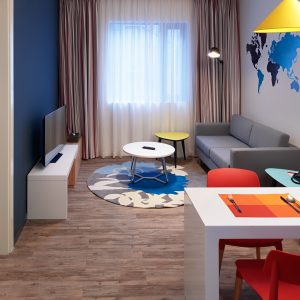 Ibis Saigon Airport 7